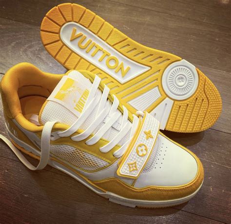 louis vuitton yellow sneakers